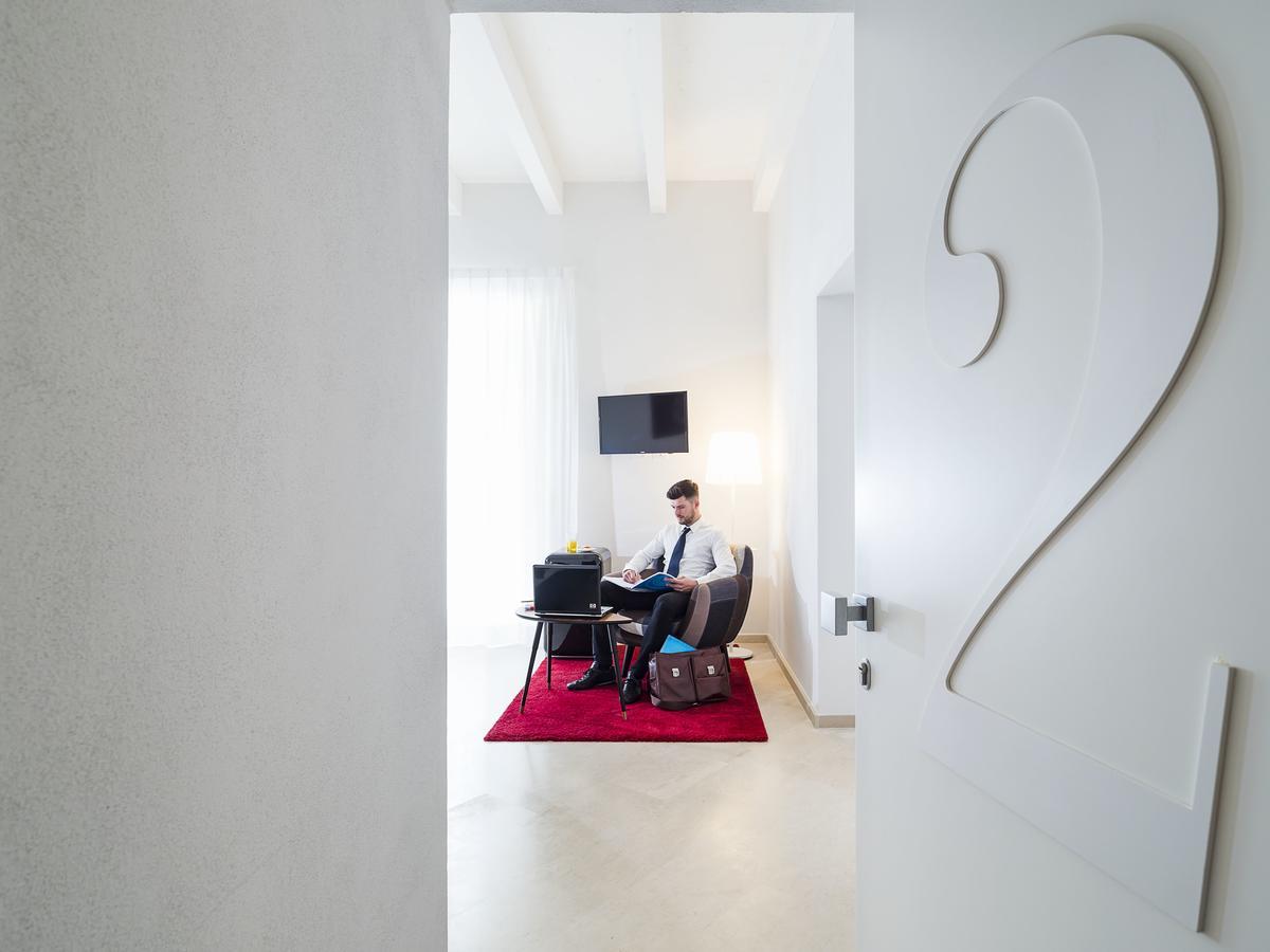 Re Federico Boutique Hotel Syrakusa Exteriör bild
